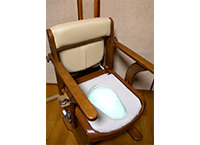 ポータブルトイレ(木製)